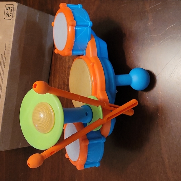 Vtech KidiBeats Drum Set - Picture 2 of 3